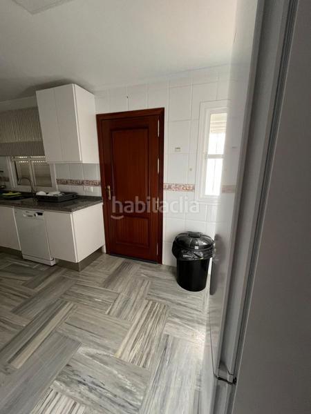 Foto e864b506-9660-40c1-9e12-bf75d4727fc9. Chalet  urbano con piscina en Sancti Pietri Chiclana de la Frontera