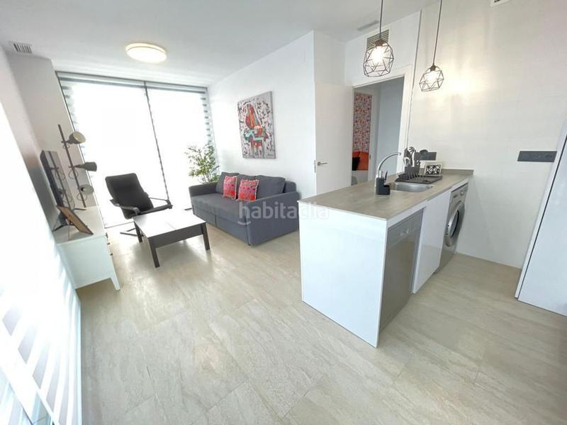 Foto 0eed5934-68bd-4f0e-a26c-6bc3750f8b3d. Piso en Puntales - Zona Franca Cádiz