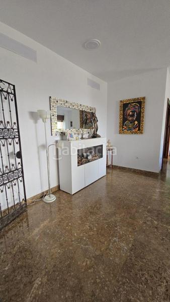 Foto 0a4a9b4b-e2bc-4cec-9816-251fb4fa73bc. Casa espectacular casa familiar con garage subterráneo y amplios espacios en Jerez de la Frontera