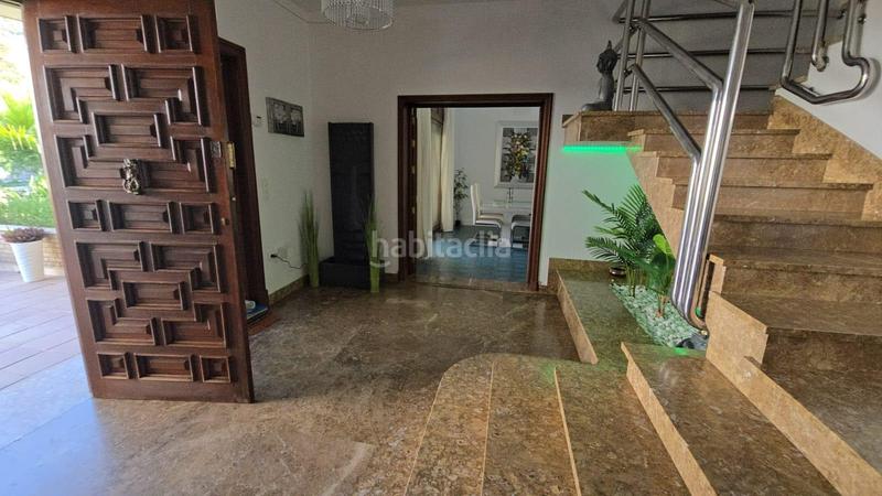 Foto 76a468d8-8994-4701-b171-4d66f3140441. Casa espectacular casa familiar con garage subterráneo y amplios espacios en Jerez de la Frontera