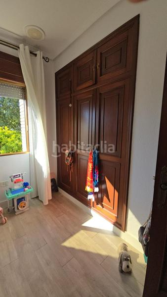 Foto ebeae8fc-d3f1-45c0-bbac-a06e27264516. Casa espectacular casa familiar con garage subterráneo y amplios espacios en Jerez de la Frontera