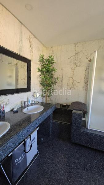 Foto f9b0dbea-14cb-4f68-a286-ce4e1ff4a275. Casa espectacular casa familiar con garage subterráneo y amplios espacios en Jerez de la Frontera