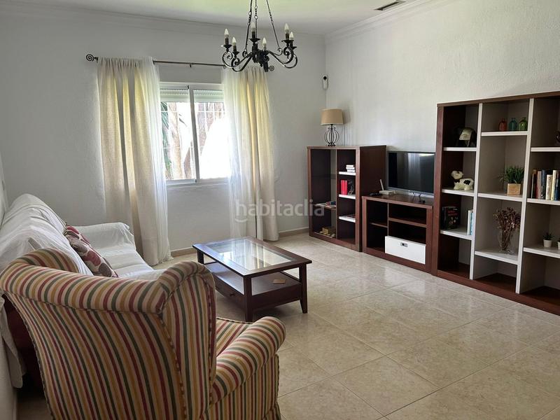 Foto 0c461d4c-1965-4404-90b5-be1fd67d9b02. Xalet amb calefacció aparcament piscina a Los Gallos Chiclana de la Frontera