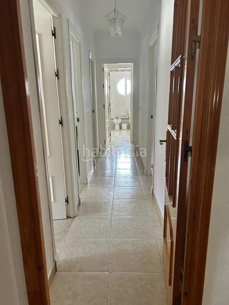 Foto 98da4456-6fde-47f0-8cc2-d9cc41ee75d6. Xalet amb calefacció aparcament piscina a Los Gallos Chiclana de la Frontera