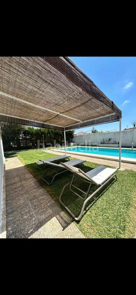Foto aa7d7c99-ccc8-4b9d-983f-f94d1f79a00f. Xalet amb calefacció aparcament piscina a Los Gallos Chiclana de la Frontera
