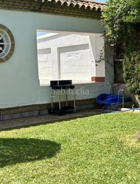 Foto aba16d96-b39f-488d-8898-4eb497bfca08. Xalet amb calefacció aparcament piscina a Los Gallos Chiclana de la Frontera
