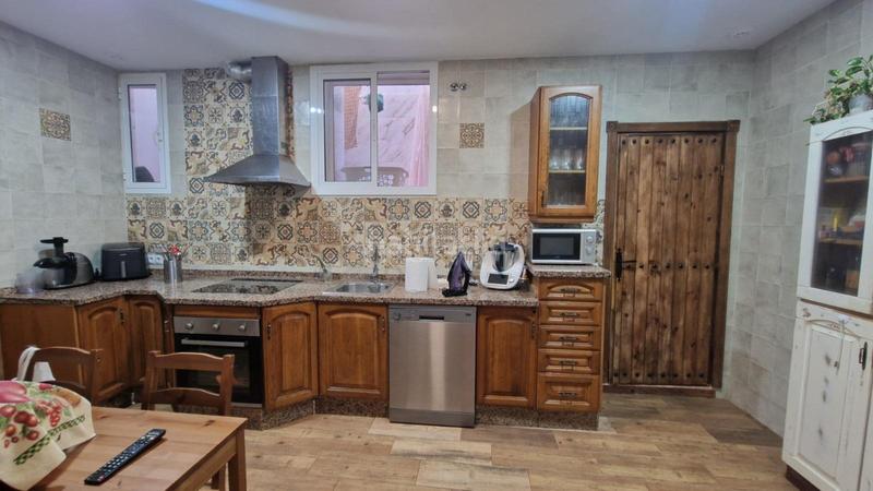 Foto c361de01-f0bb-4397-b810-1e170427f0e4. Alquiler piso tu habitación de estudiante te espera junto a la catedral! en Cádiz