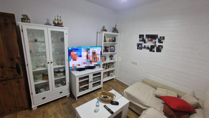 Foto e785a93e-cc24-4b79-814b-c636982628d4. Alquiler piso tu habitación de estudiante te espera junto a la catedral! en Cádiz