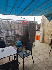 Local commercial à Camino de los barrancos. Oportunidad única  parcela multifuncional con viviendas, negocio