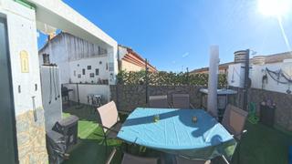 Casa  Calle jose garzon. Tu nuevo hogar en camposoto, san fernando!