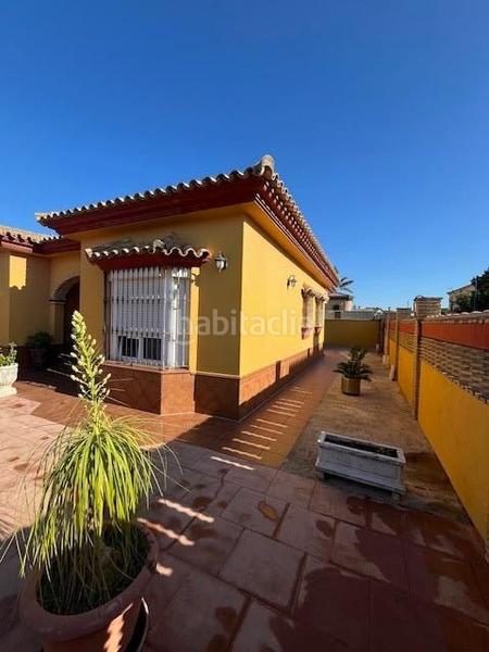 Foto 3fa3c62c-ad30-4d32-afd8-a790146ba578. Chalet mit parking in Las Lagunas - Campano Chiclana de la Frontera