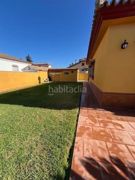 Foto a6abcc57-6664-455c-8e39-45d31d068186. Chalet mit parking in Las Lagunas - Campano Chiclana de la Frontera