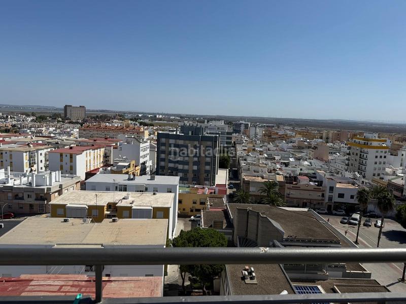 Foto 9a7d3d49-ec59-4a70-a98d-7c67af31cc66. Etagenwohnung mit parking in Centro Ciudad San Fernando