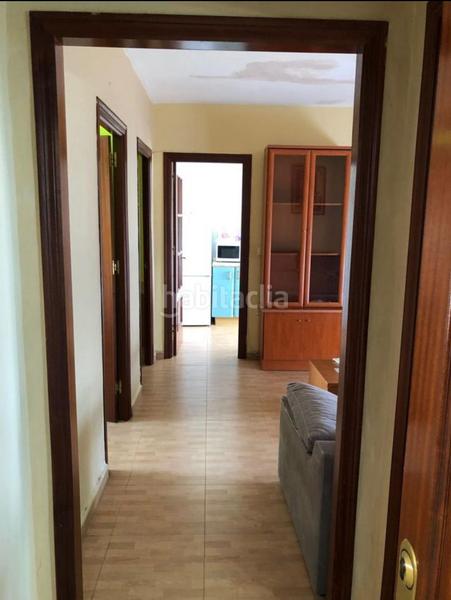 Foto acda4787-adf8-46fe-8f30-42e41c0cc28a. Piso  luminoso en zona centro en El Cristo - Cayetano Roldán San Fernando