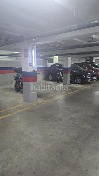 Foto 5a93c8b7-ee78-4523-8530-26b79290c9e8. Aparcament cotxe a San Pablo Sevilla