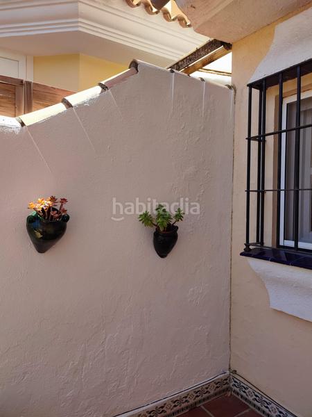 Foto 1e0492d6-ec73-446c-b3df-ad5061401125. Chalet con riscaldamento parcheggio piscina in La Barrosa Chiclana de la Frontera