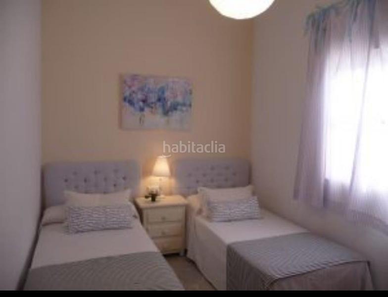 Foto acdca51e-703e-468b-ad87-ad66a8136154. Chalet con riscaldamento parcheggio piscina in La Barrosa Chiclana de la Frontera