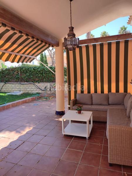 Foto f61cab85-8c7e-4139-aea4-3495e300d1c3. Chalet con riscaldamento parcheggio piscina in La Barrosa Chiclana de la Frontera