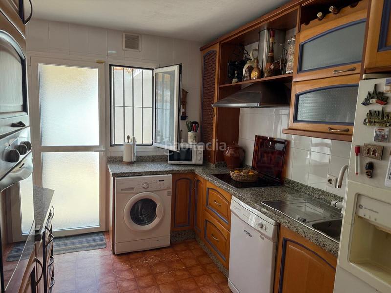 Foto 823e8030-19a3-40f8-8a4a-52dcd684510b. Casa a schiera con parcheggio in La Pastora - La Estación San Fernando