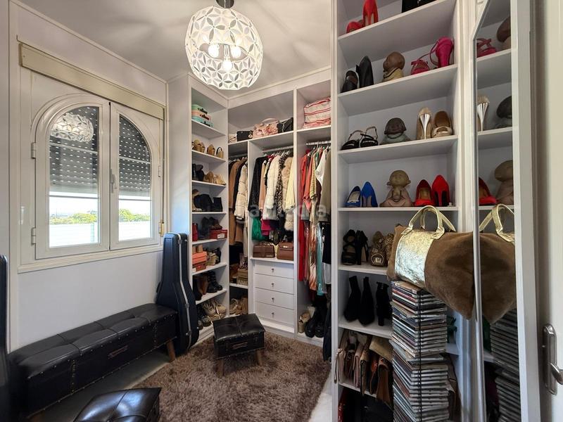 Foto d87df9bd-fc81-42b9-a2bd-7f69d0134332. Casa a schiera con parcheggio in La Pastora - La Estación San Fernando