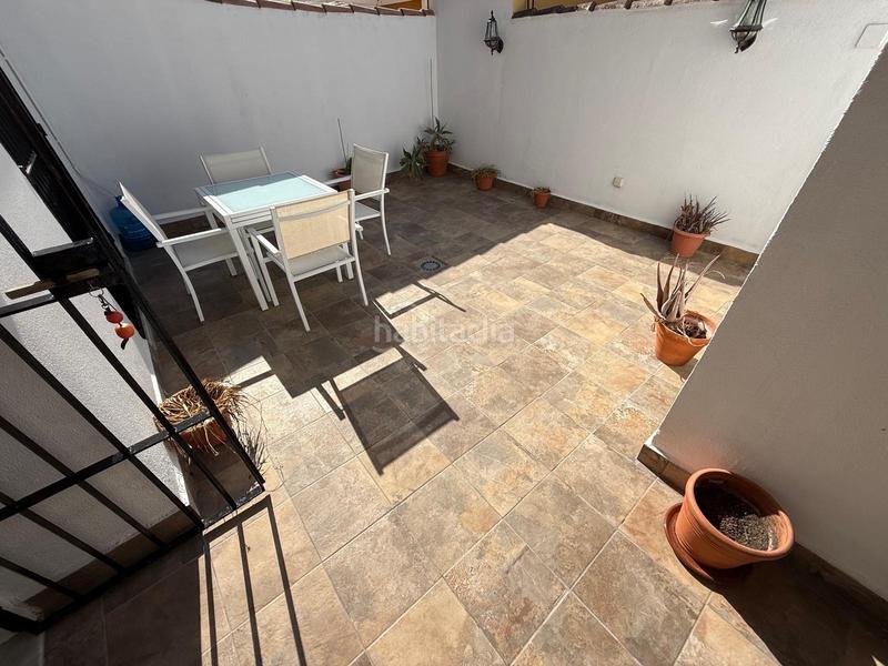 Foto 8d9d3f86-4194-4490-aca8-e01929c3c973. Casa adossada amb aparcament a La Pastora - La Estación San Fernando