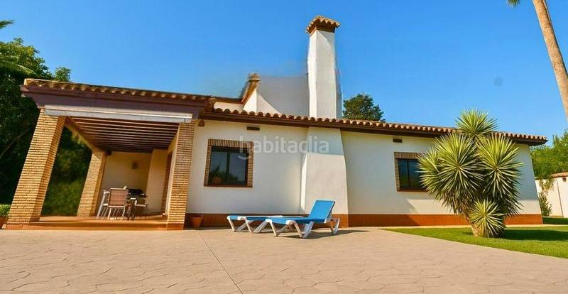 Foto 24401547-28bd-4042-aa79-0bc98a27b4b7. Chalet con parcheggio piscina in Las Lagunas - Campano Chiclana de la Frontera