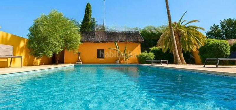 Foto c2d79422-a8fd-47dc-a73e-64cc416f6590. Chalet con parcheggio piscina in Las Lagunas - Campano Chiclana de la Frontera