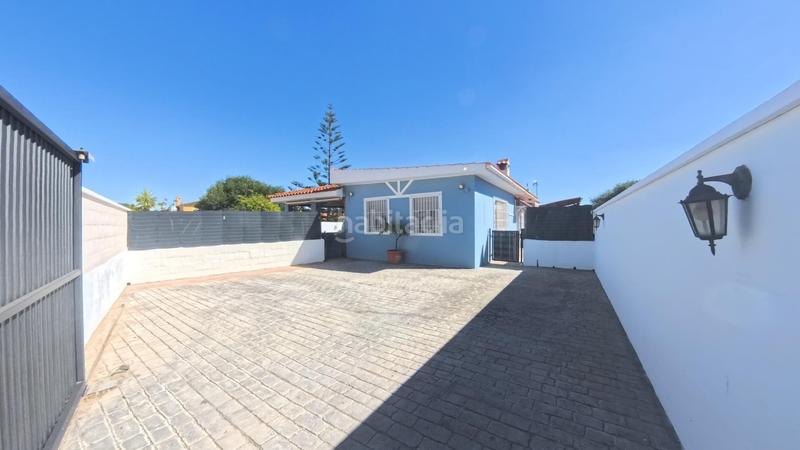 Foto 3814659d-e474-4b8b-8818-a837226ee5f4. Chalet avec piscine dans Carretera de Sanlúcar - Sudamérica Puerto de Santa María (El)