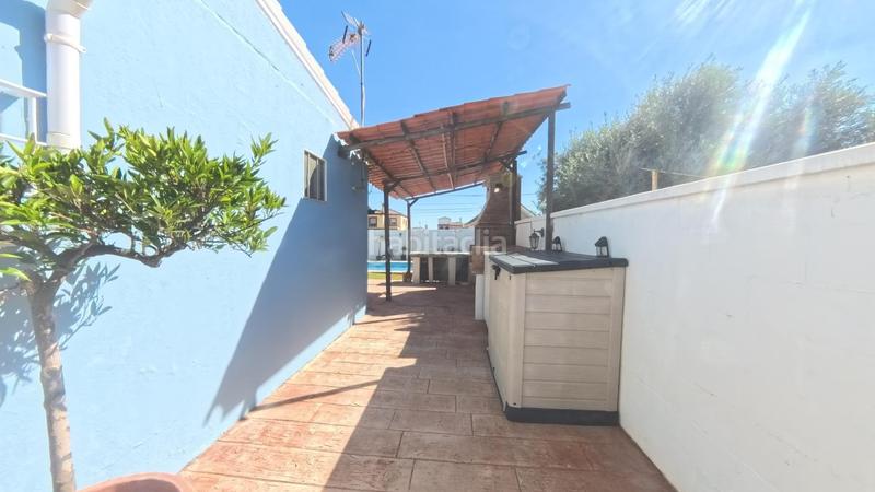 Foto c590998c-d820-4289-93d4-dbc9df360dbd. Chalet avec piscine dans Carretera de Sanlúcar - Sudamérica Puerto de Santa María (El)