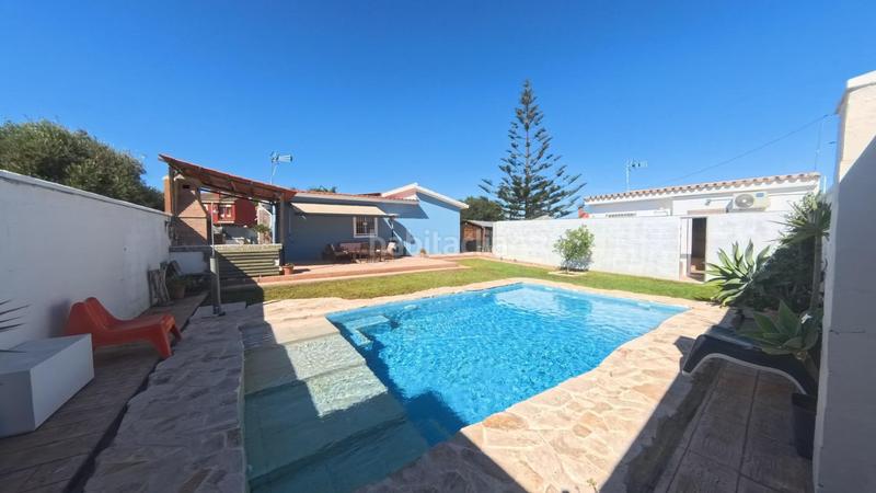 Foto e94c14fd-e91e-4334-ba14-ca4546bee3f8. Chalet avec piscine dans Carretera de Sanlúcar - Sudamérica Puerto de Santa María (El)