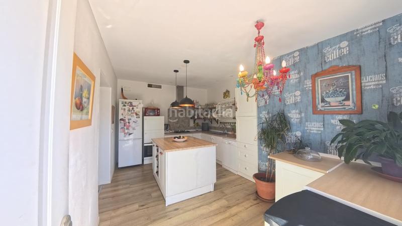 Foto ea54b857-6d0c-405e-a534-87d9eb9c2a25. Chalet avec piscine dans Carretera de Sanlúcar - Sudamérica Puerto de Santa María (El)