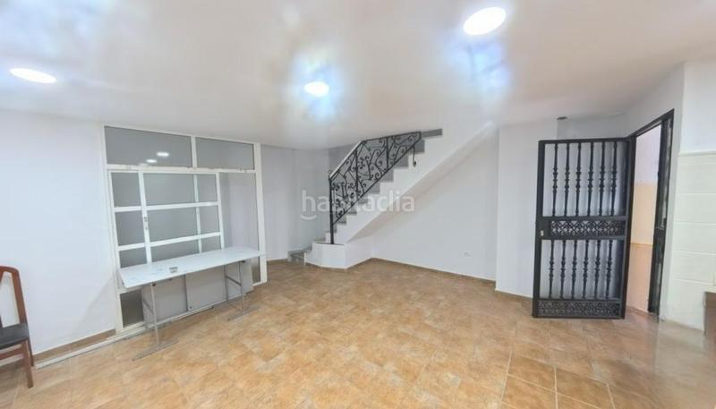 Foto 30006431-75f5-4965-8836-5b59bbdc759a. Semi detached house in La Banda - Campo de Fútbol Chiclana de la Frontera