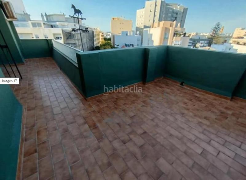 Foto b220f85f-c00f-4caf-8a8c-01fca7a74f90. Attique avec piscine dans Asdrúbal - Bahía Blanca Cádiz