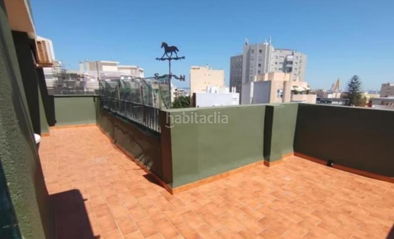 Foto db987f2a-76c6-4826-b032-1037f8825131. Attique avec piscine dans Asdrúbal - Bahía Blanca Cádiz