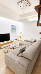 House in Calle mazarredo. Exclusiva vivienda reformada en pleno corazón de san fernando
