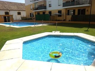 Pis en Calle calle albareda. Vive en el coraz�n de el puerto de santa mar�a con piscina y tod