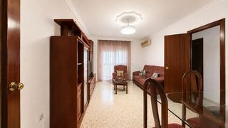 Appartamento  Calle calle pintor hernández homedes. Amplio piso de 2 dormitorios con trastero en cobrero viejo