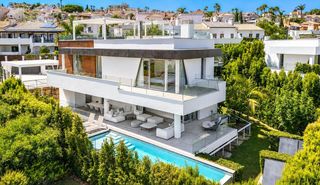 Xalet  Calle calle priorato. Villa moderna de lujo con vistas al mediterraneo diseño, privaci