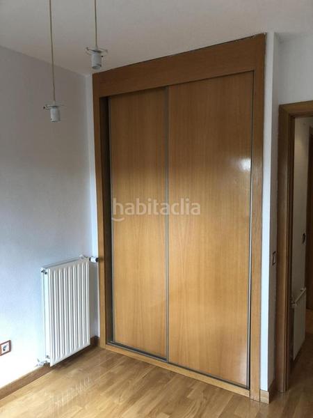 Foto 94f0b0fc-0494-4cc5-8d61-d96c942103bd. Rent duplex with heating parking pool in Rivas Futura Rivas - Vaciamadrid