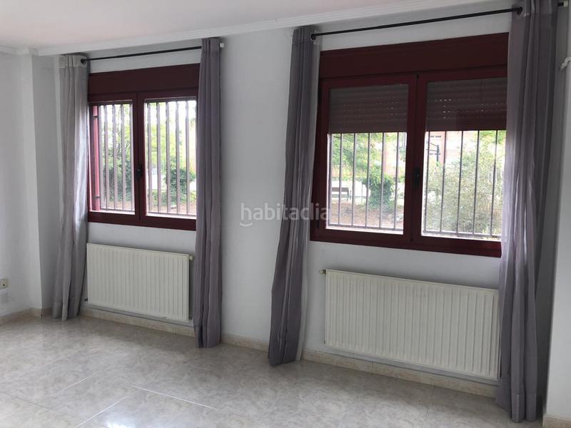 Foto 9cf04a0e-7e58-421f-b1ae-105ebb326b5e. Rent duplex with heating parking pool in Rivas Futura Rivas - Vaciamadrid