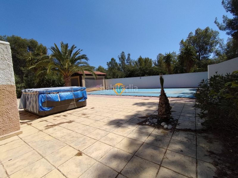 Foto 136ea2c1-97db-4172-96a8-e745277d24d7. Xalet amb calefacció aparcament piscina a Varadero Nucia (la)