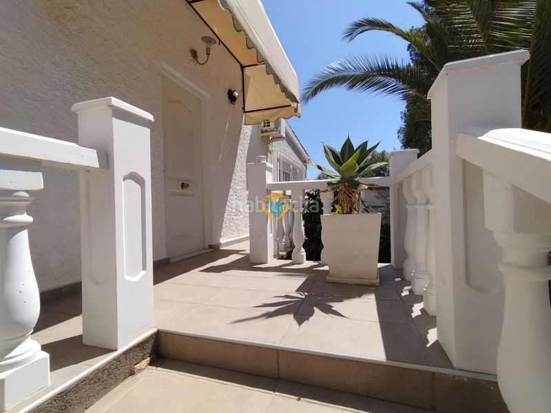 Foto 3e399970-f315-4307-8c00-3e49eb2e0a6d. Xalet amb calefacció aparcament piscina a Varadero Nucia (la)