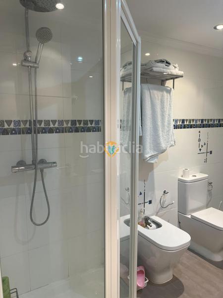 Foto 5495023f-fa0c-4e9d-a4f5-44c16504f0b0. Pis amb calefacció aparcament a Playa Levante Benidorm