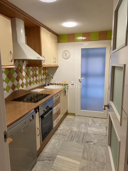 Foto 9b63b873-ab44-401f-b7fb-95a71d1f5493. Pis amb calefacció aparcament a Playa Levante Benidorm