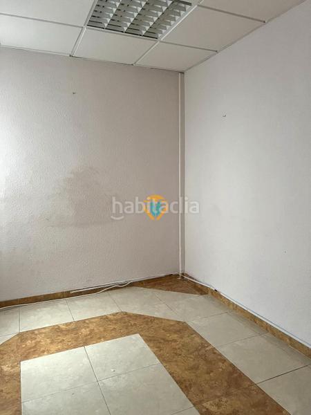 Foto f11b920c-388a-487f-816a-8582ab858b2a. Piso  en 2 linea de Playa Levante con vistas a la plaza triaungular!!! en Benidorm
