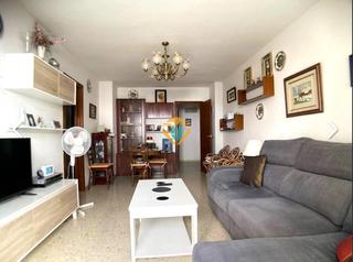 Pis  Pasaje pasaje de san ignacio de loyola. Piso con garaje a 230m del puerto maritimo y playa poniente!!
