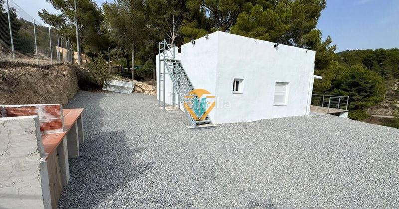 Foto 9d758526-632c-4851-b2d8-33c42225c939. Casa  nueva con parcela !!! en Finestrat pueblo Finestrat