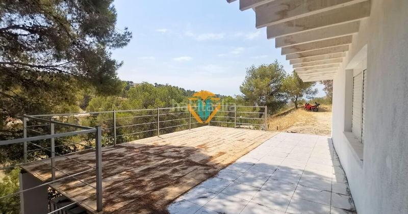 Foto b68320ba-b520-4adf-b86d-6889ad414679. Casa  nueva con parcela !!! en Finestrat pueblo Finestrat