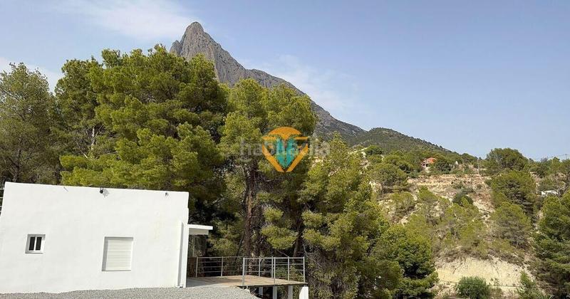 Foto fc7ed3aa-ee3d-4b4d-8e66-2344ce33d546. Casa  nueva con parcela !!! en Finestrat pueblo Finestrat