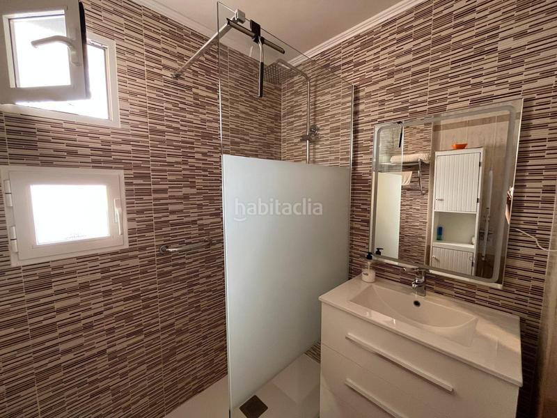 Foto 8f5d55d3-e27f-4c80-84dc-84d6a7ce82c1. Chalet mit heizung parking pool in Montebello - Nou Espai Nucia (la)